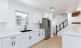 171 Greenbriar Townhouse Way, Las Vegas, NV 89121