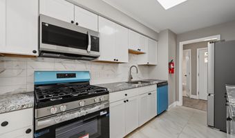29 Summit Ave, Absecon, NJ 08201