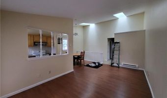 1315 S 10th St 3, Allentown, PA 18103
