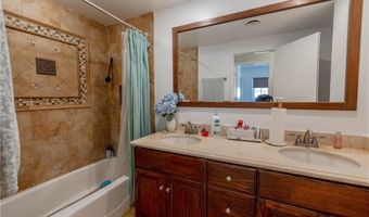 13524 Chase St, Arleta, CA 91331