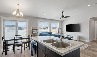 1641 Petersburg, Chubbuck, ID 83202