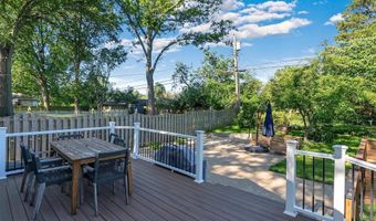 8531 General Grant Ln, Affton, MO 63123