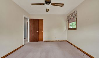 217 WINTERBERRY Dr, Dover, DE 19904