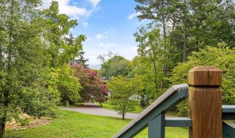 1793 Cherokee Dr, Bean Station, TN 37708