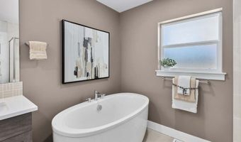 3808 194th Ln SE, Bothell, WA 98012