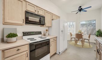 37204 N TRANQUIL Trl 24, Carefree, AZ 85377