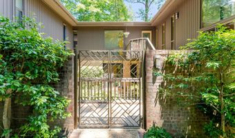 4221 ELIZABETH Ln, Annandale, VA 22003