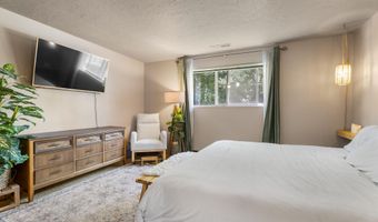21081 Gardenia Ave, Bend, OR 97702