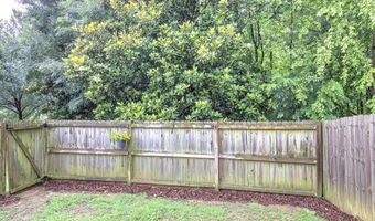 4477 Black Hills Dr NW, Acworth, GA 30101