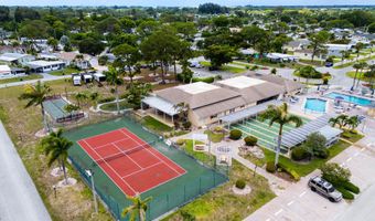 6164 N Ironwood Ln, Atlantis, FL 33462