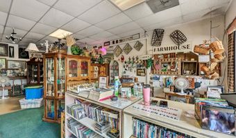 702 S White St, Athens, TN 37303