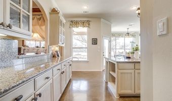 4991 Old Millsap Rd, Millsap, TX 76066