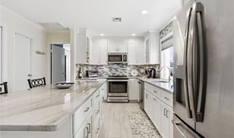 66 Harbor N, Amityville, NY 11701