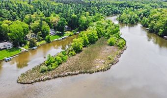 1843 Timber Trail Dr SE, Ada, MI 49301