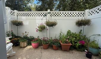 20 MALLARD Ln, Bedminster, NJ 07921