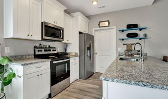 11741 Dolly Pond Rd, Birchwood, TN 37308