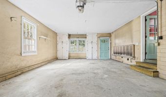 1134 Glamorgan St, Alliance, OH 44601