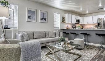 6080 Saint Petersburg Dr, Las Vegas, NV 89142