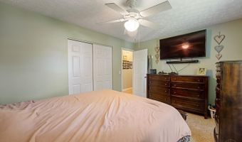 544 Morrvue Dr, Delhi, OH 45238