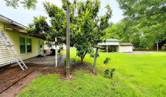 1706 W Port St, Abbeville, LA 70510