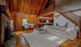 10902 N Hogan Rd, Aurora, IN 47001