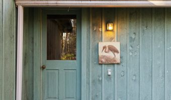 305 Bay View Dr, Bar Harbor, ME 04609