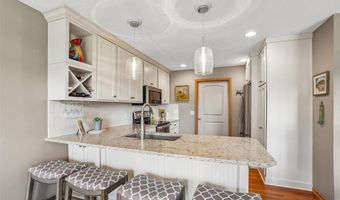 1906 SE Snowberry Ln, Ankeny, IA 50021