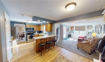 824 Minnie Maddern St, Albert Lea, MN 56007