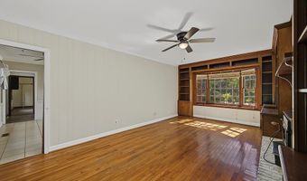 2205 Star Ln, Albany, GA 31707