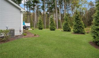 38 Rivers Edge Dr, Coventry, RI 02816