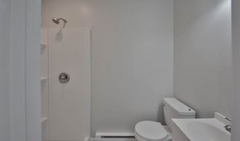 427 E Central Ave, Alpha, NJ 08865