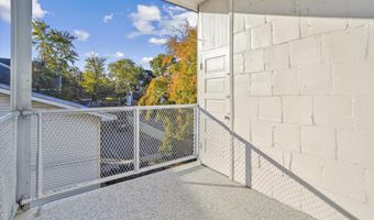 2502 LANGSTON Blvd 3, Arlington, VA 22201