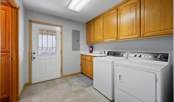 24585 Dodds Rd, Bend, OR 97701