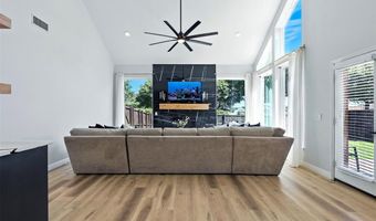 5940 Sandhill Cir, The Colony, TX 75056