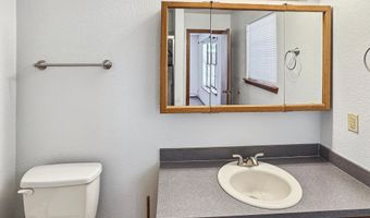 803 Latrobe Dr, Carlsbad, NM 88220