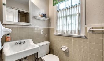 7800 NW 37th St, Bethany, OK 73008