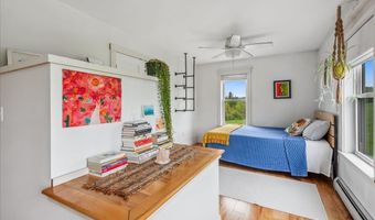 3352 Watertower Rd, Berkshire, VT 05450