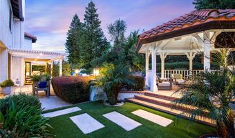 29614 Ridgeway Dr, Agoura Hills, CA 91301