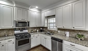 244 Greenfield Ridge Dr, Brandon, MS 39042