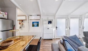 2041 N Beverly Glen Blvd, Los Angeles, CA 90077