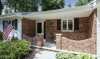 2901 S CARPENTER St, Appleton, WI 54913