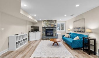 4612 HIGHLAND Ave, Bethesda, MD 20814