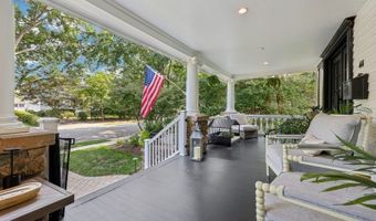 44 Washington Pl, Villas, NJ 07450