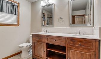 4701 N Peniel Ave, Bethany, OK 73008