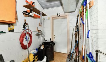 1910 Ivy Dr, Anderson, IN 46011