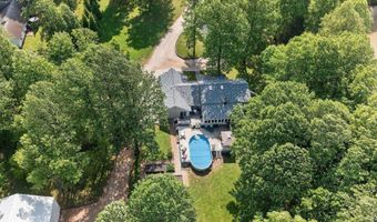 4127 N Northwood Ln, Bloomfield, IN 47424