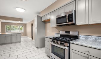 8114 Pickard Ave NE, Albuquerque, NM 87110