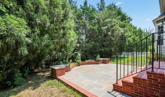 21565 CENTER POINT Cir, Ashburn, VA 20147