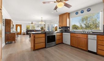 9856 W Lilac Rd, Escondido, CA 92026