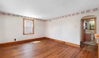 23 Fatima Dr, Bristol, RI 02809